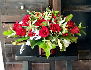 Holiday Blooms Centerpiece | Christmas Flower Delivery